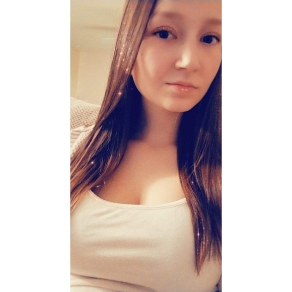 Meet your Posher, Natalie - Picture 1 of 1